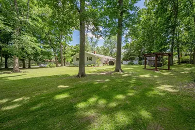 2734 Pioneer Drive, Green Bay, WI 54313 - Photo 56