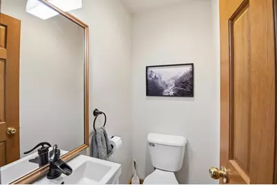 1019 S 6th Street, De Pere, WI 54115 - Photo 16