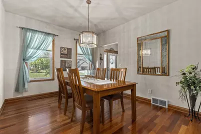 477 Dalton Road, Neenah, WI 54956 - Photo 4