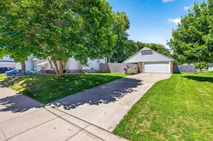1847 Oregon St, Oshkosh, WI 54902 - Photo 54