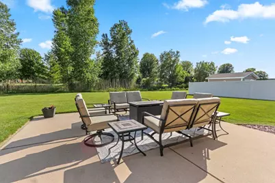 1172 Lansdale Circle, De Pere, WI 54115 - Photo 8