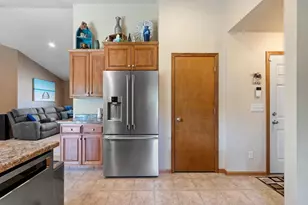 1172 Lansdale Cir, De Pere, WI 54115 - Photo 22