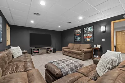 W5546 Mutzy Way, Appleton, WI 54915 - Photo 34