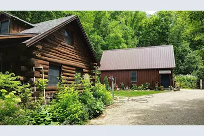 35537 Log House Lane, Prairie Du Chien, WI 53821 - Photo 8