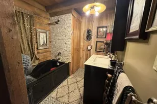 35537 Log House Ln, Prairie Du Chien, WI 53821 - Photo 20