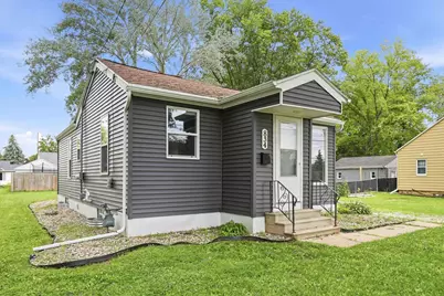 834 Oak Street, De Pere, WI 54115 - Photo 2