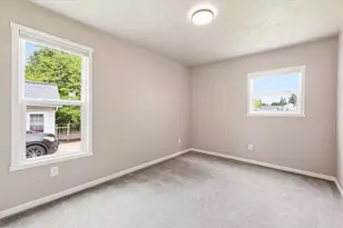 834 Oak St, De Pere, WI 54115 - Photo 16