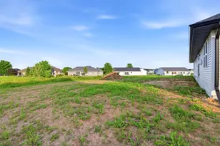 575 Emerald Isle Ct, Wrightstown, WI 54180 - Photo 30