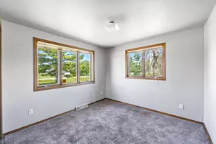3760 Farmstead Rd, Green Bay, WI 54311 - Photo 12