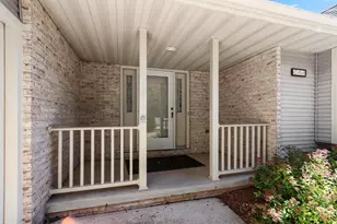 213 Broadview Dr, Green Bay, WI 54301 - Photo 48