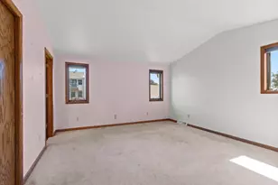 213 Broadview Dr, Green Bay, WI 54301 - Photo 18