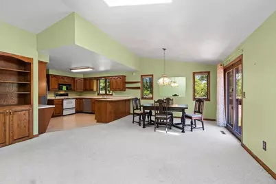 213 Broadview Drive, Green Bay, WI 54301 - Photo 10