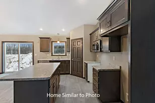 1756 Betty Jean Ln, Green Bay, WI 54313 - Photo 6