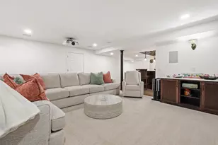8045 Saquaro Ct, Neenah, WI 54956 - Photo 20