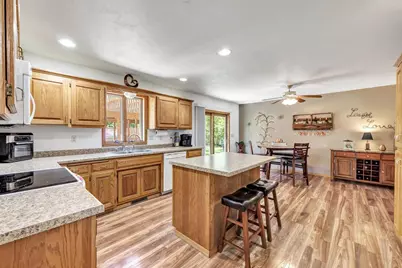 2146 Deer Point Lane, De Pere, WI 54115 - Photo 12
