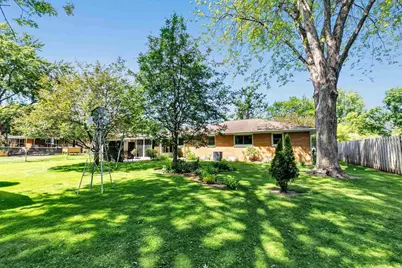 833 Spruce Street, De Pere, WI 54115 - Photo 20