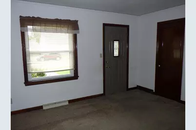109 McKinley Avenue, Clintonville, WI 54929 - Photo 12