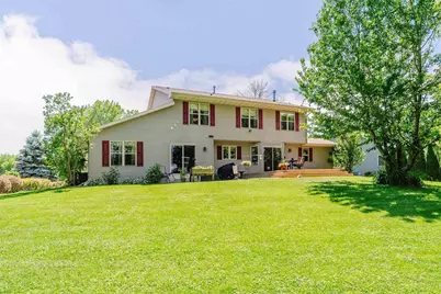 2355 Hickory Court, Oshkosh, WI 54901 - Photo 2