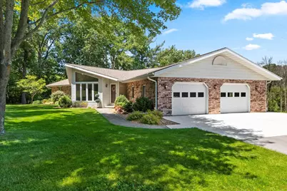 3685 Elmtree Road, Suamico, WI 54313 - Photo 2