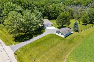 3685 Elmtree Rd, Suamico, WI 54313 - Photo 18