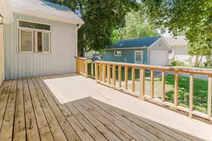 234 W 18th Ave, Oshkosh, WI 54902 - Photo 26