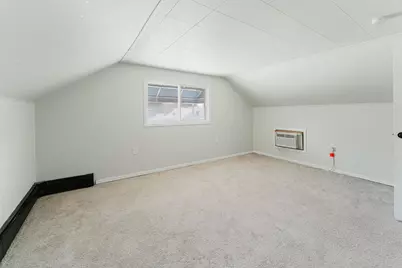 234 W 18th Avenue, Oshkosh, WI 54902 - Photo 24