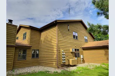 940 Babcock Street #95, Neenah, WI 54956 - Photo 2
