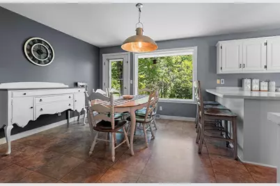 3272 Libby Lane, Green Bay, WI 54313 - Photo 12