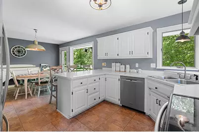 3272 Libby Lane, Green Bay, WI 54313 - Photo 12