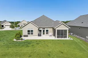 156 Raccoon Berry Way, Green Bay, WI 54311 - Photo 34