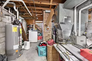 641 State St, Menasha, WI 54952 - Photo 16
