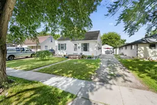 641 State St, Menasha, WI 54952 - Photo 18