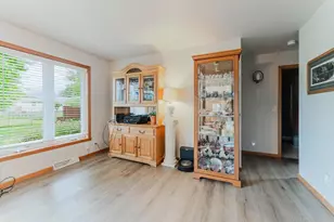 620 Courtland Ave, Oshkosh, WI 54901 - Photo 12
