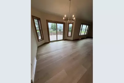 3373 Glendale Avenue, Green Bay, WI 54313 - Photo 8