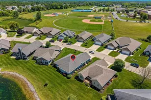 2025 Wisteria Cir, Suamico, WI 54313 - Photo 38