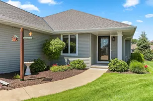 2025 Wisteria Cir, Suamico, WI 54313 - Photo 2