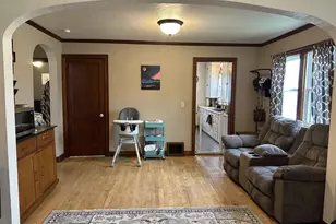 31 E 2nd St, Clintonville, WI 54929 - Photo 12
