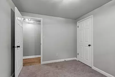 2389 Hampton Avenue, Green Bay, WI 54311 - Photo 24