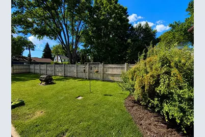 1917 Vinland Street, Oshkosh, WI 54901 - Photo 46