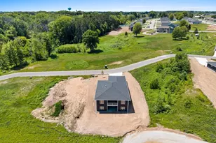 4001 Antwerp Ave, Howard, WI 54313 - Photo 50