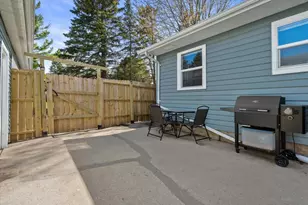 3611 Gass Lake Rd, Manitowoc, WI 54220 - Photo 4