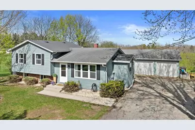 3611 Gass Lake Road, Manitowoc, WI 54220 - Photo 2