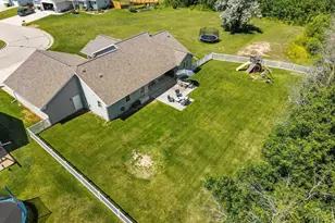 N8231 Big Lake Ct, Sherwood, WI 54169 - Photo 38