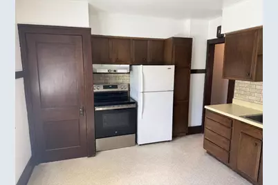 117 23rd Avenue, Oshkosh, WI 54902 - Photo 2
