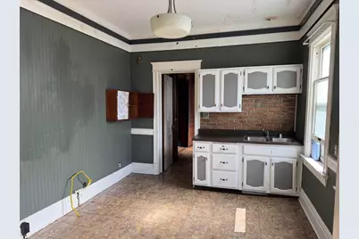 1602 Clark Street, Manitowoc, WI 54220 - Photo 2