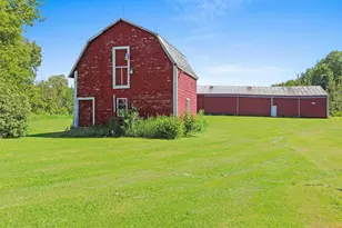 6104 Bader Rd, Luxemburg, WI 54217 - Photo 4