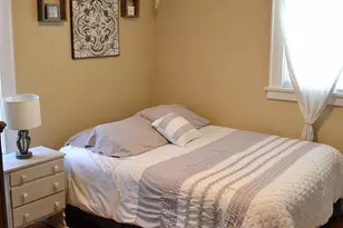 902 W 4th Ave, Oshkosh, WI 54902 - Photo 4