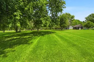 1102 S Ridge Ln, Appleton, WI 54914 - Photo 42