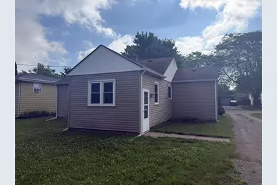 1711 Grove Street, Oshkosh, WI 54901 - Photo 14