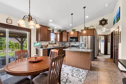567 Fair Street, Wrightstown, WI 54180 - Photo 8